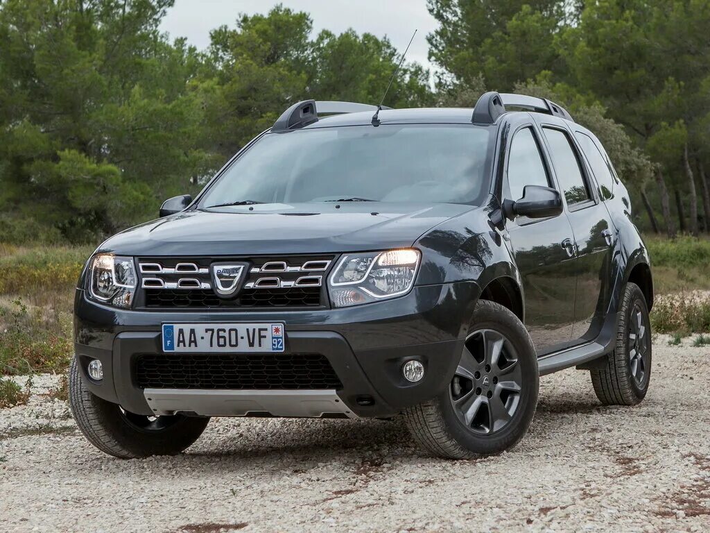 Рено дастер 2014 фото Dacia Duster рестайлинг 2013, 2014, 2015, 2016, 2017, джип/suv 5 дв., 1 поколени