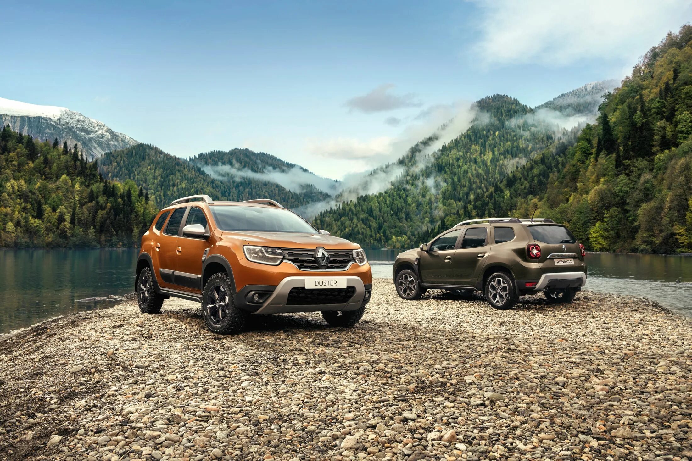 Рено дастер 2019 комплектации цена фото Renault полностью рассекретила новый Duster для России - Российская газета