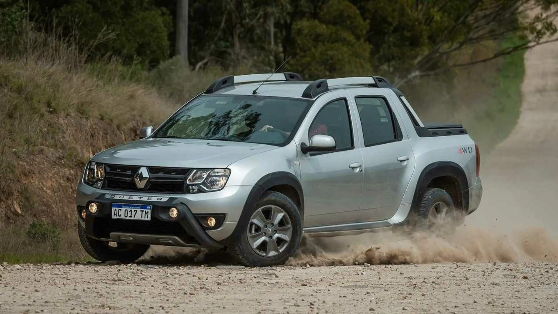 Рено дастер 4 4 фото Renault Oroch, el pick-up más barato, por tan solo 11.700 euros