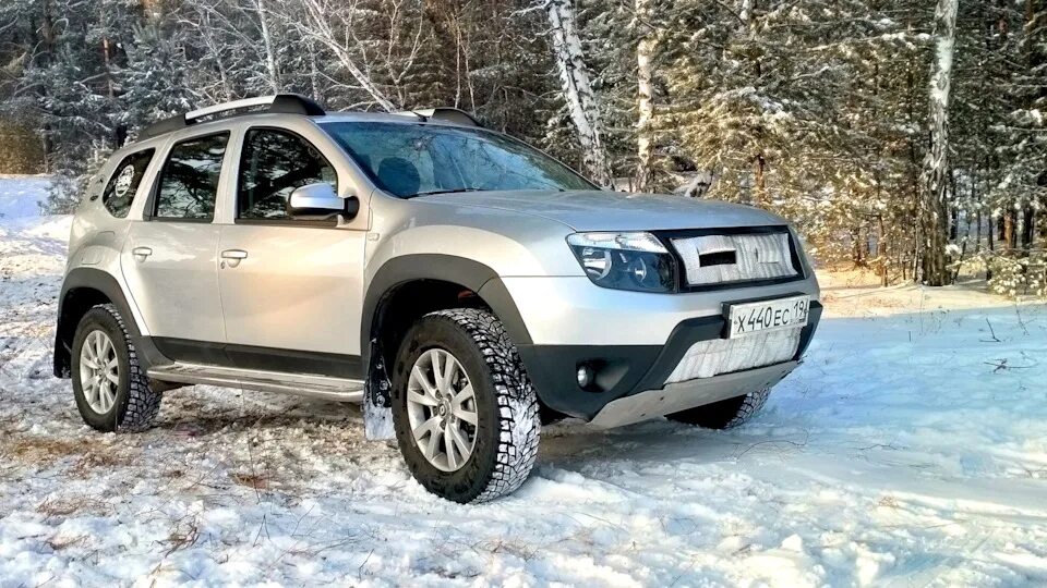 Рено дастер 4х4 2.0 фото Едешь спокойно, никого не трогаешь и в друг. - Renault Duster, 2.0 л., 2012 года