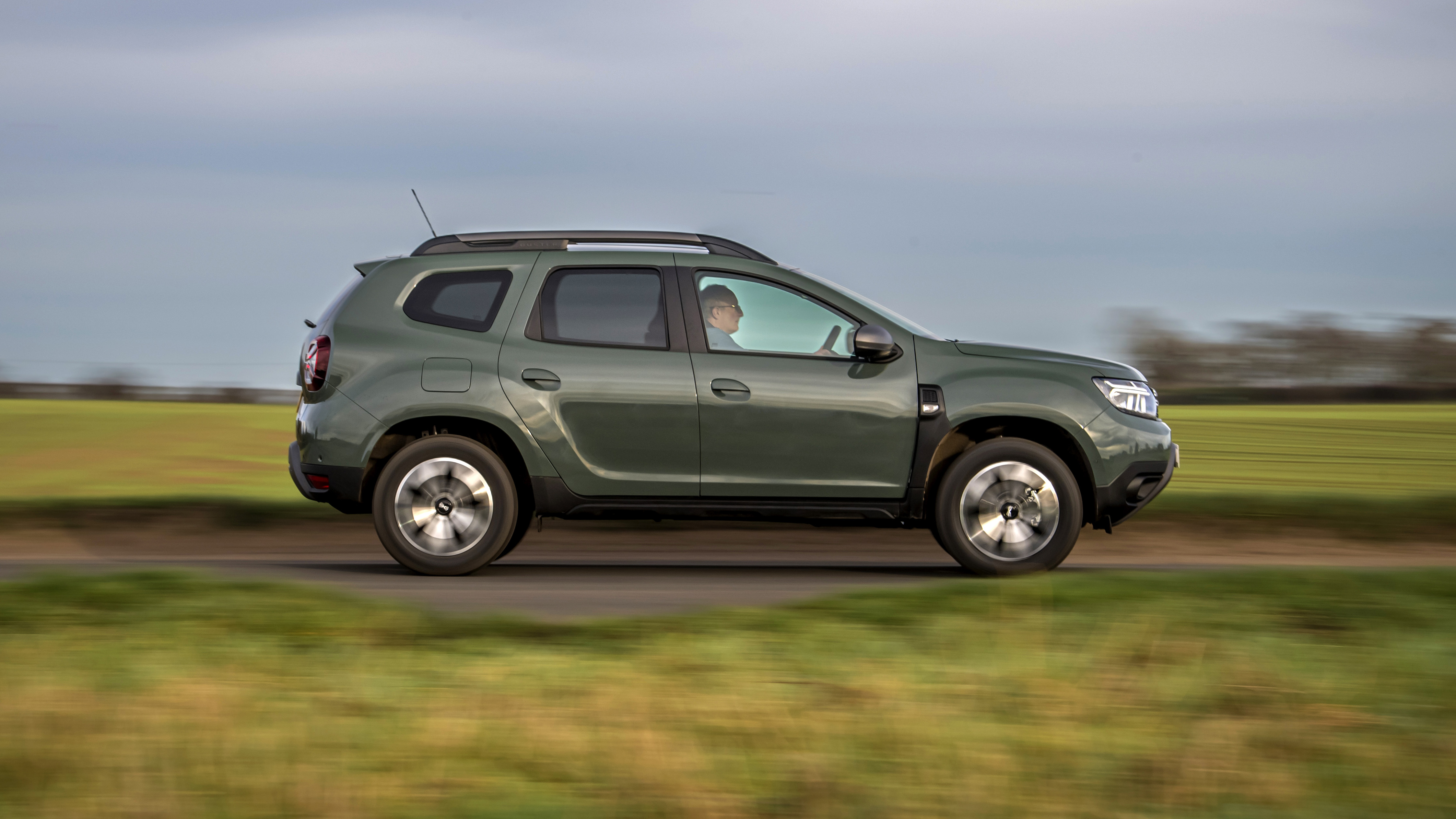 Рено дастер дизель фото Dacia Duster review: 2023 facelift still a rugged bargain, dacia duster - sludsk