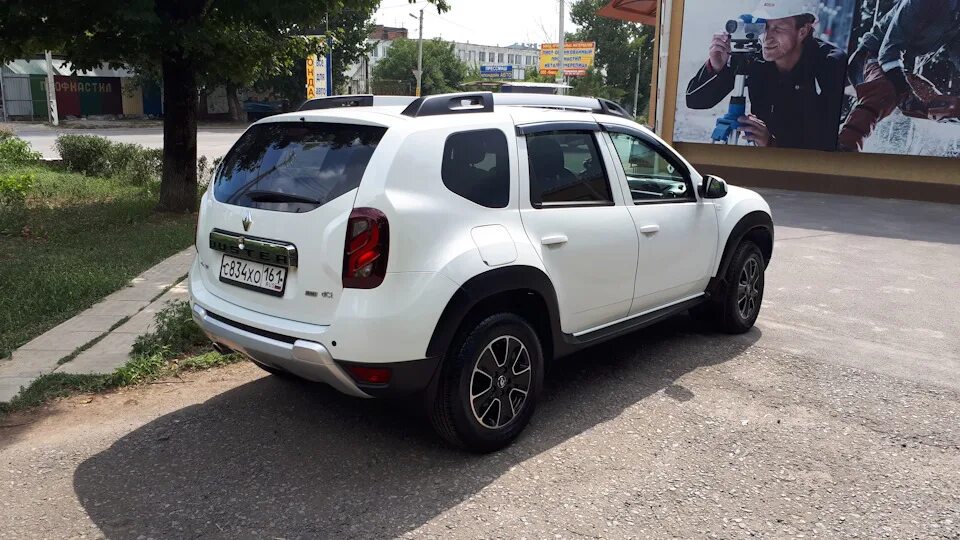 Рено дастер фото Просто чистенький ПОЛТОРАШНИК) - Renault Duster (1G), 1,5 л, 2017 года мойка DRI