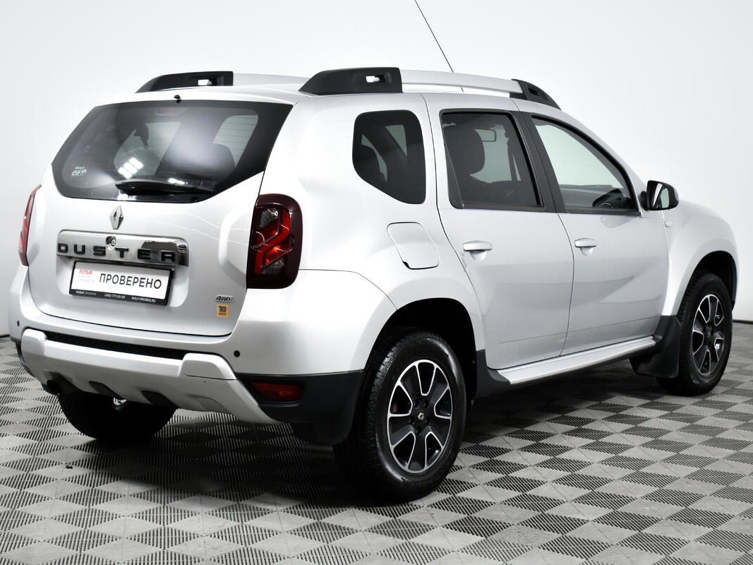 Рено дастер фото цены россия Купить б/у Renault Duster I Рестайлинг 2.0 AT (143 л.с.) 4WD бензин автомат в Мо