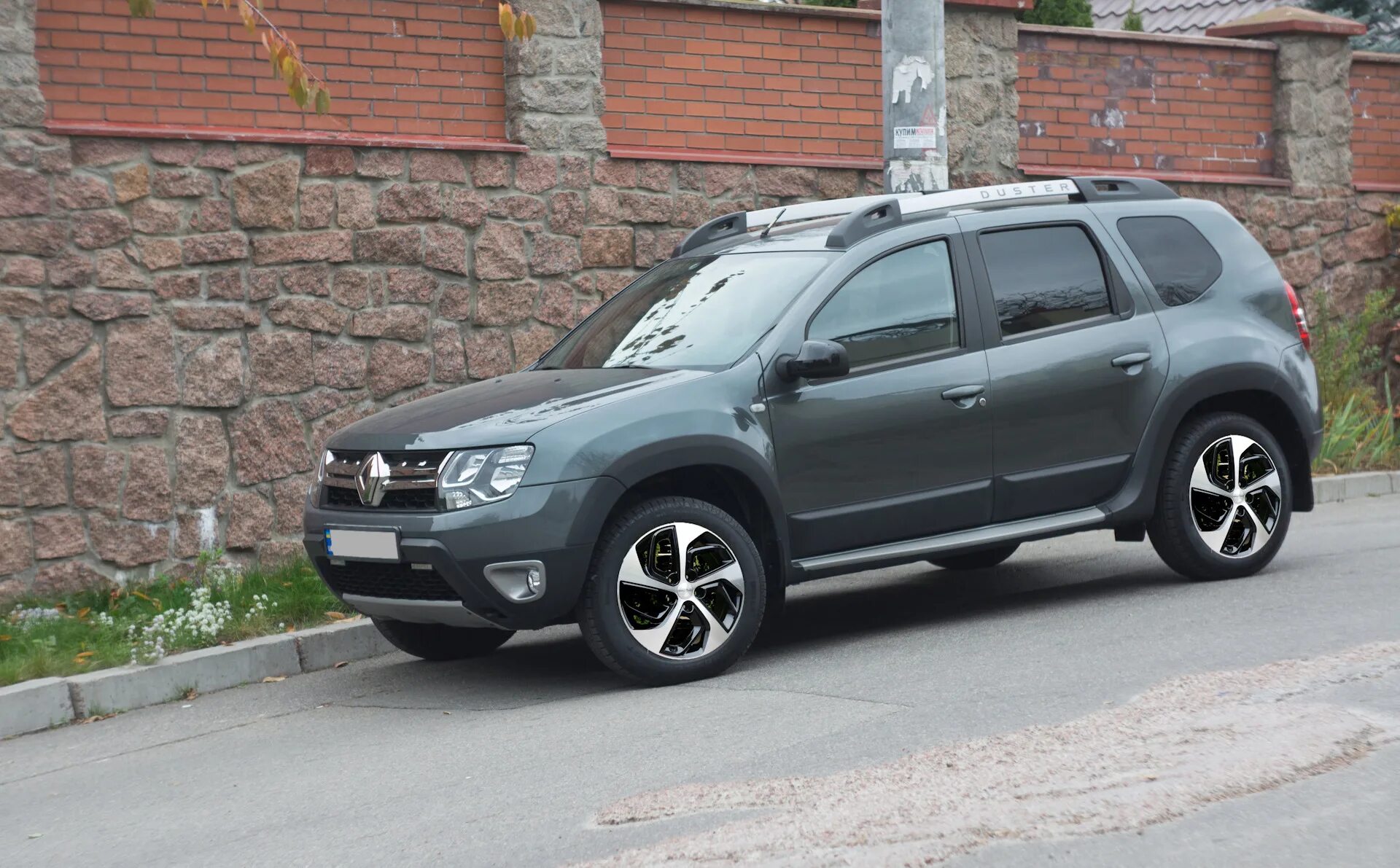 Рено дастер литые диски фото Подготовка дисков от Mazda на Duster. Или R18 в 2020 быть! - Renault Duster (1G)