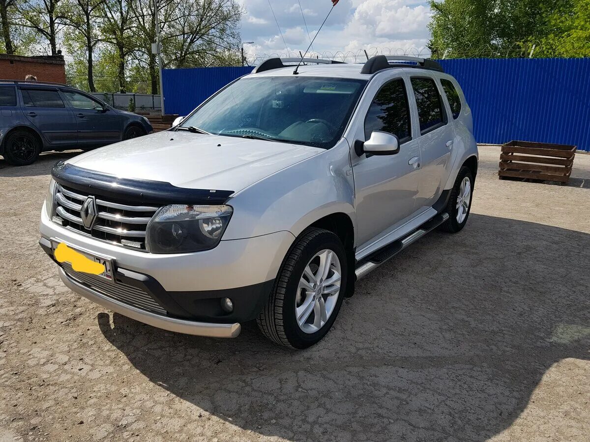 Рено дастер серебристый фото Купить б/у Renault Duster I 2.0 MT (135 л.с.) 4WD бензин механика в Туле: серебр