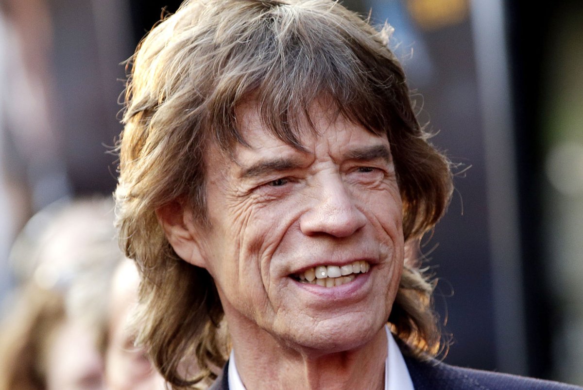 Рено джаггер фото Mick Jagger recalls performing on the same bill as James Brown in 1964 - UPI.com