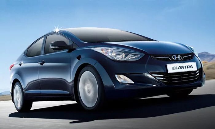 Рено элантра фото Hyundai объявил российские цены на обновленную Elantra :: Autonews