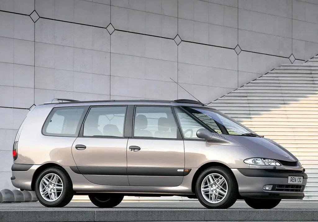 Рено эспейс фото Renault Espace рестайлинг 2000, 2001, 2002, минивэн, 3 поколение, JE0 технически