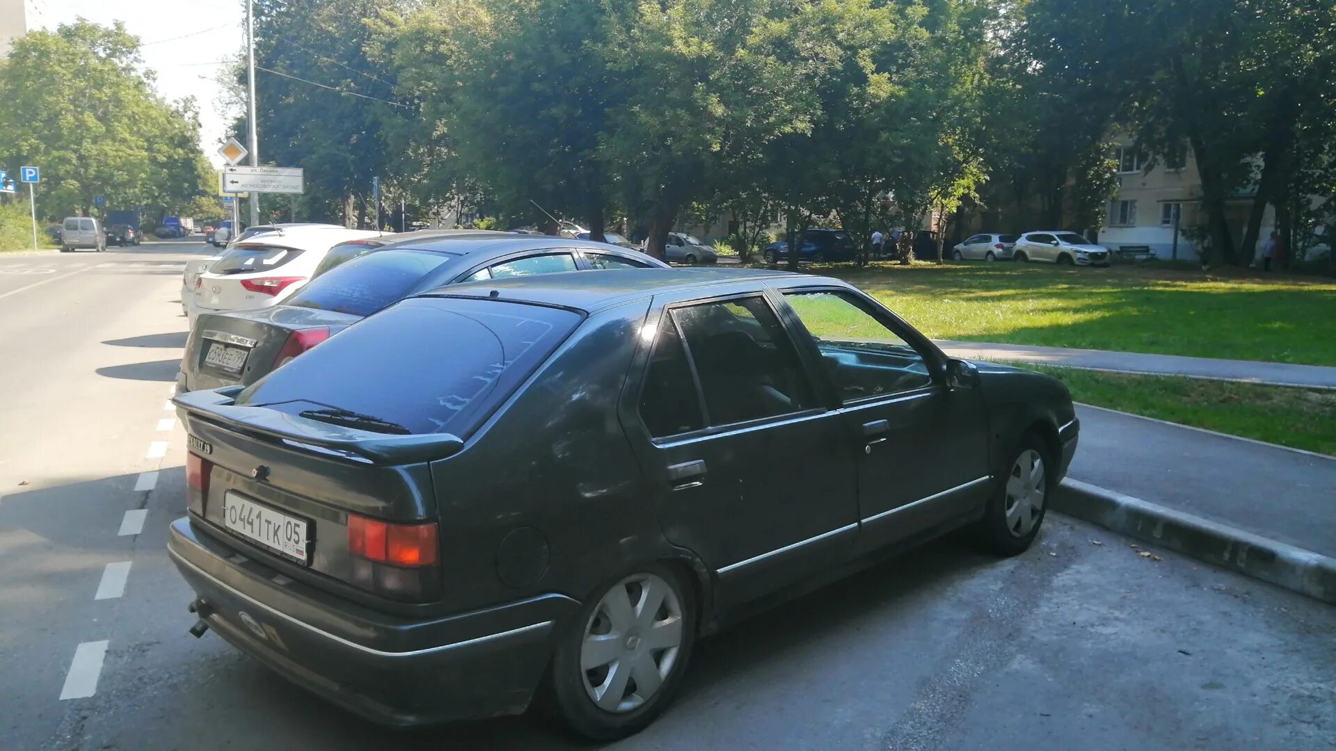 Рено европа 19 фото Renault 19 1.7 бензиновый 1991 Зелёнка на DRIVE2