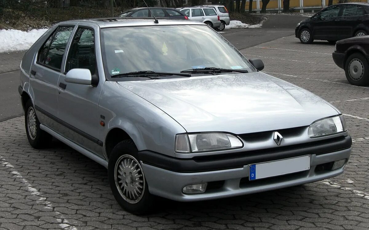 Рено европа 19 фото File:Renault 19 front.JPG - Wikipedia