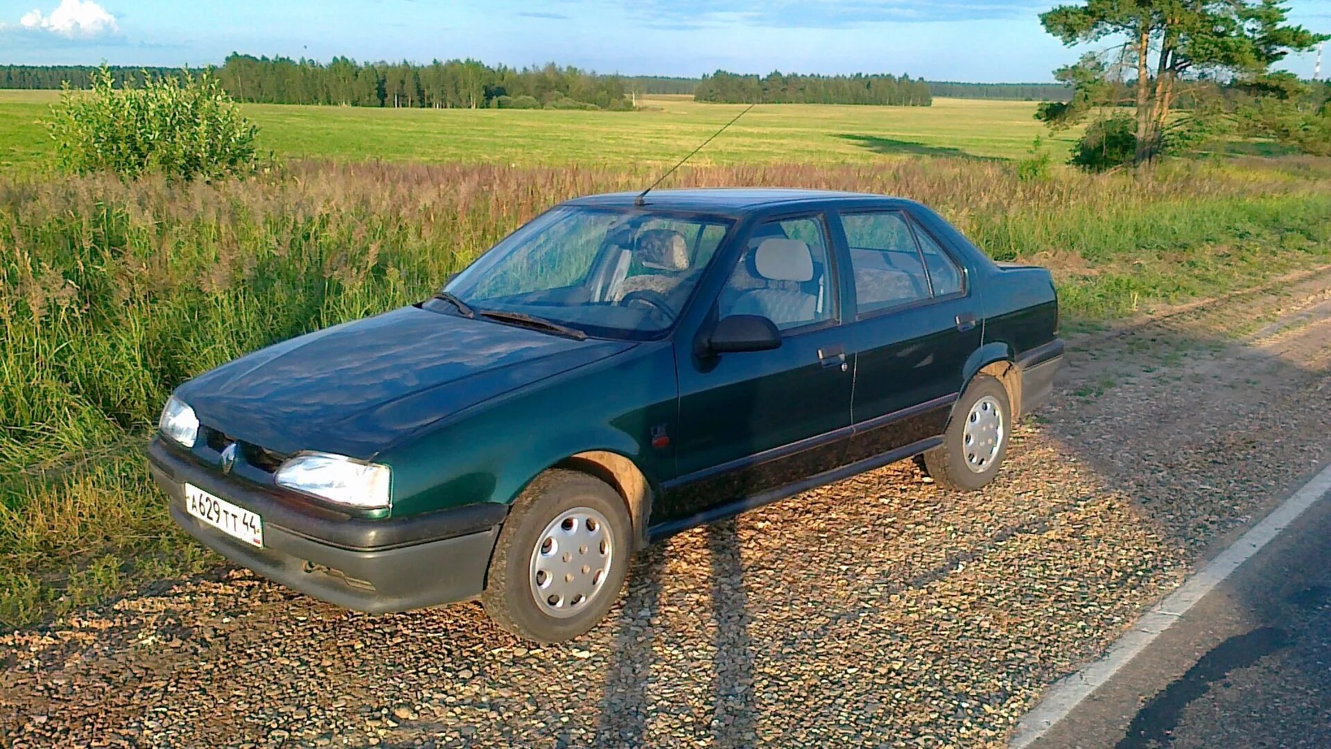 Рено европа 19 фото Renault 19 1.4 бензиновый 1997 1.4 Европа на DRIVE2