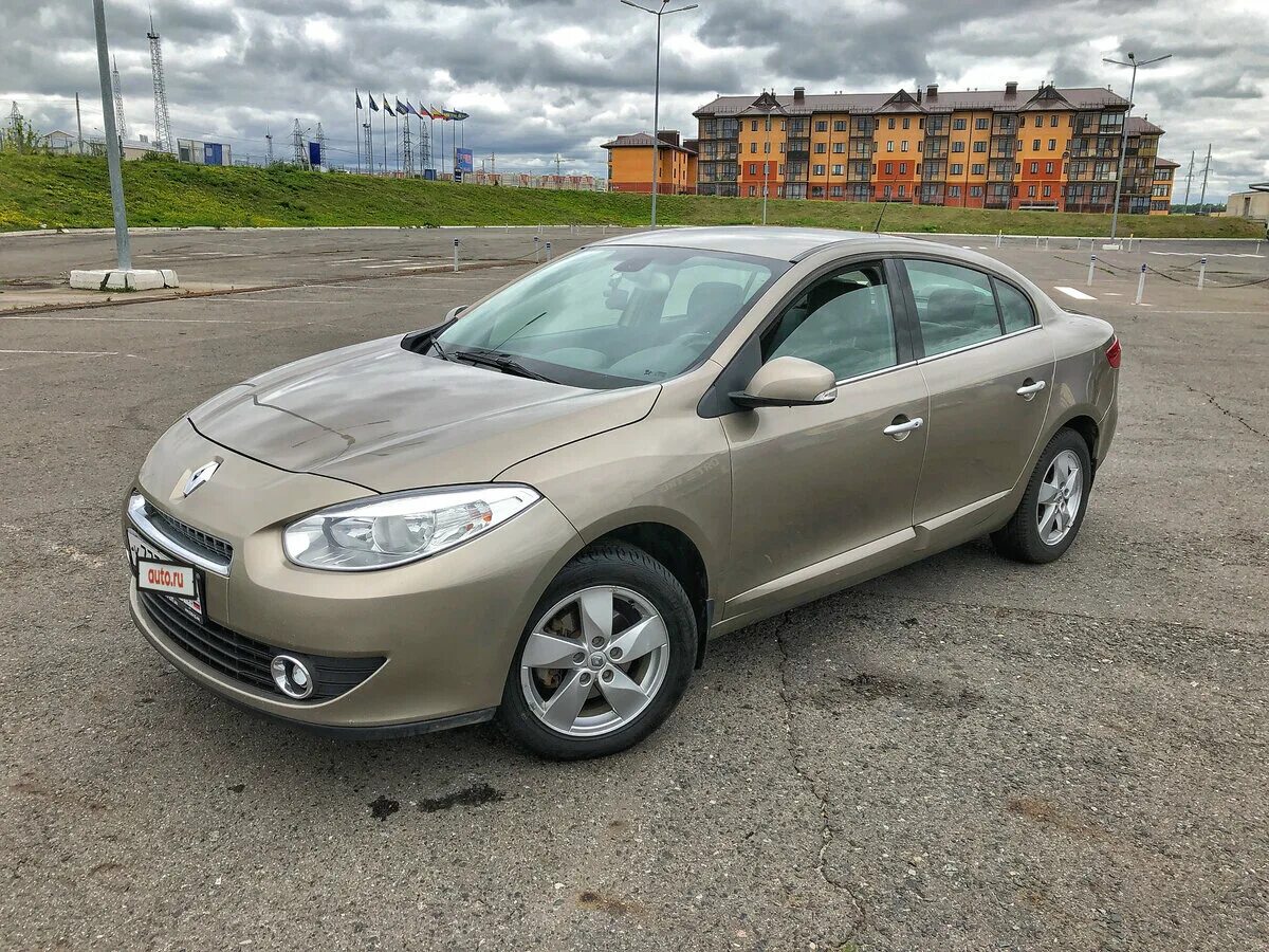 Рено флюенс 2012 года фото Купить б/у Renault Fluence I 1.6 AT (106 л.с.) бензин автомат в Курске: бежевый 