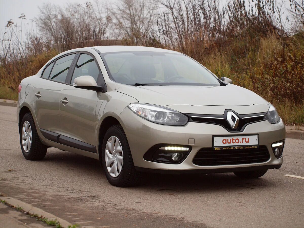 Рено флюенс 2014 фото Купить б/у Renault Fluence I Рестайлинг 1.6 CVT (114 л.с.) бензин вариатор в Мос