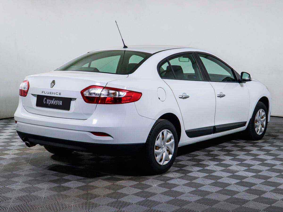 Рено флюенс фото цены Renault Fluence Белый 2014 с пробегом 81 210 км. в автоцентре Крост в Ростове-на