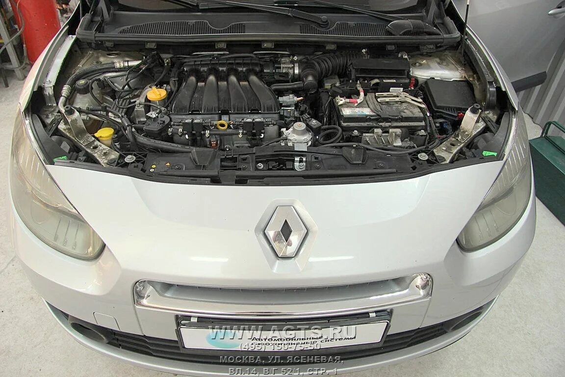 Рено флюенс под капотом фото Установка ГБО на Renault Fluence I 1.6 AT (110 л.с.) - перевод на газ в Москве и