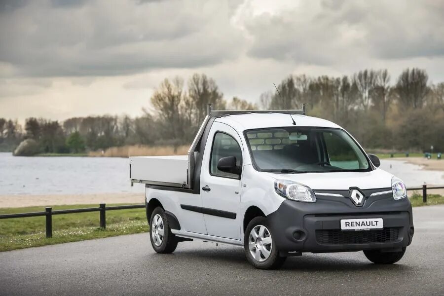 Рено фото Renault Kangoo Z.E. Pick-up 2019 года выпуска для рынка Нидерланд. Фото 1. VERci