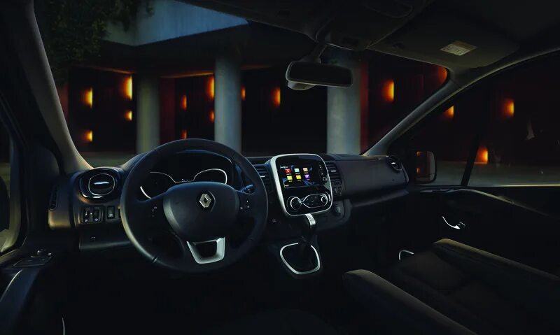 Рено фото изнутри The New Renault SpaceClass: the "top-of-the-range" van for passenger transport -