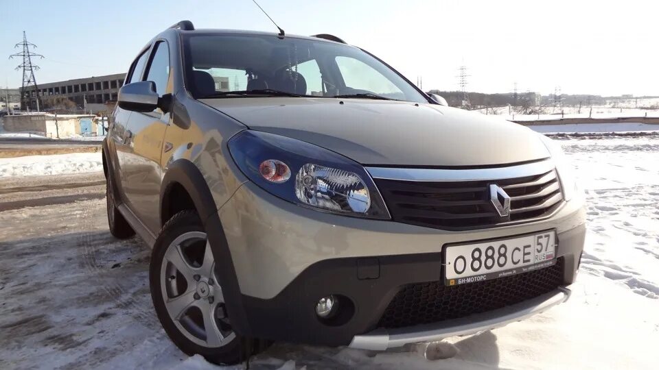 Рено фьюжен фото Renault Sandero Stepway (1G) 1.6 бензиновый 2011 stepway-мобильник на DRIVE2