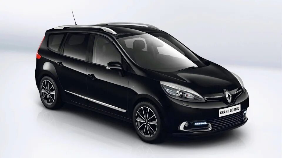 Рено гранд сценик фото Длинный - универсал, короткий - хэтчбек. - Renault Scenic III, 1,5 л, 2012 года 