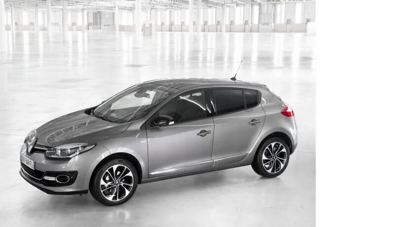 Рено хэтчбек модели фото Renault Megane III 1.6 дизельный 2014 хечбек, 1.6, механика на DRIVE2