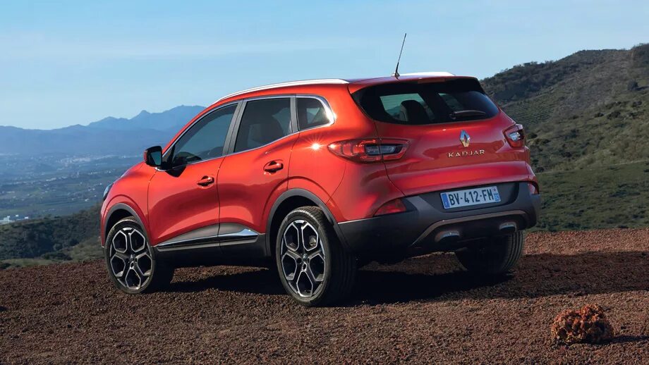 Рено кадьяр фото Кроссовер Renault Kadjar разошёлся с Кашкаем моторами - DRIVE2