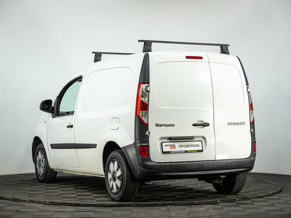 Рено кангоо фото и цены Купить б/у Renault Kangoo II Рестайлинг 1.6 MT (102 л.с.) бензин механика в Санк