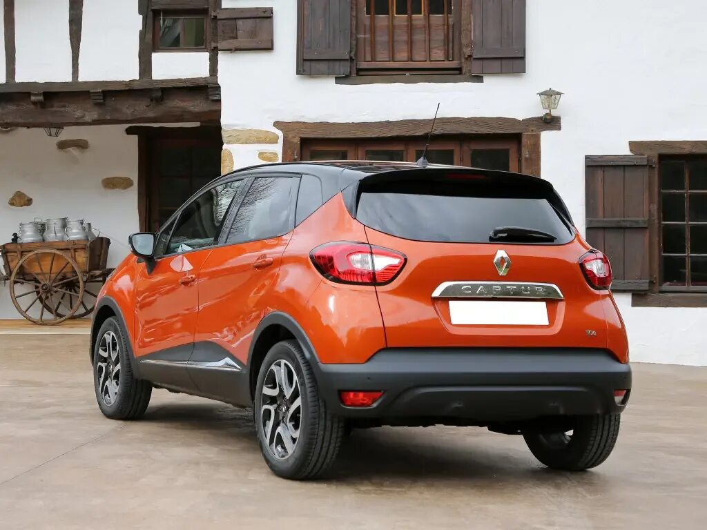 Рено каптур 1.6 фото Renault Captur 2013, 2014, 2015, 2016, 2017, джип/suv 5 дв., 1 поколение техниче