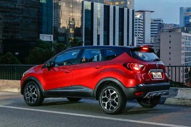 Рено каптур красный фото Renault Captur estreia em março por R$ 78.900 Vehicles, Cars, Fast cars