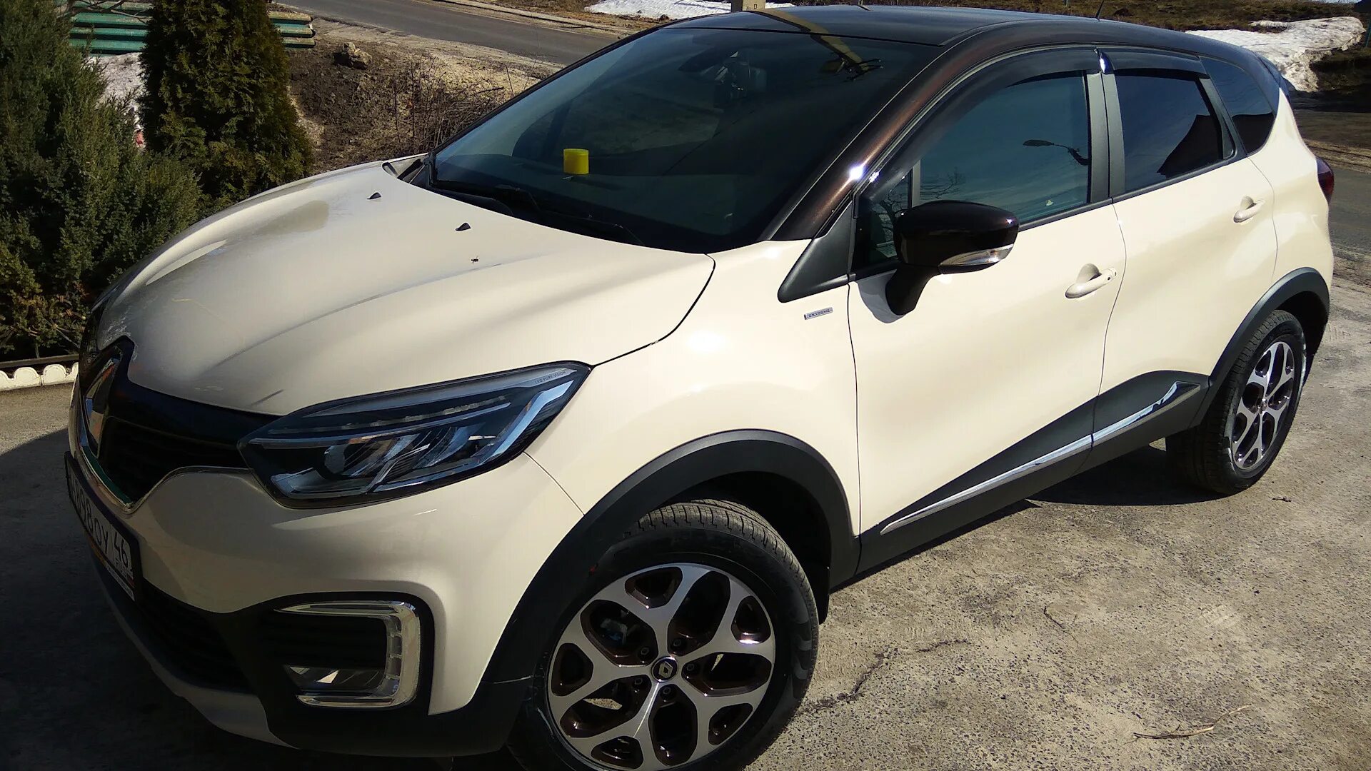 Рено каптур цвет фото Renault Kaptur (2016) 1.6 бензиновый 2018 на DRIVE2