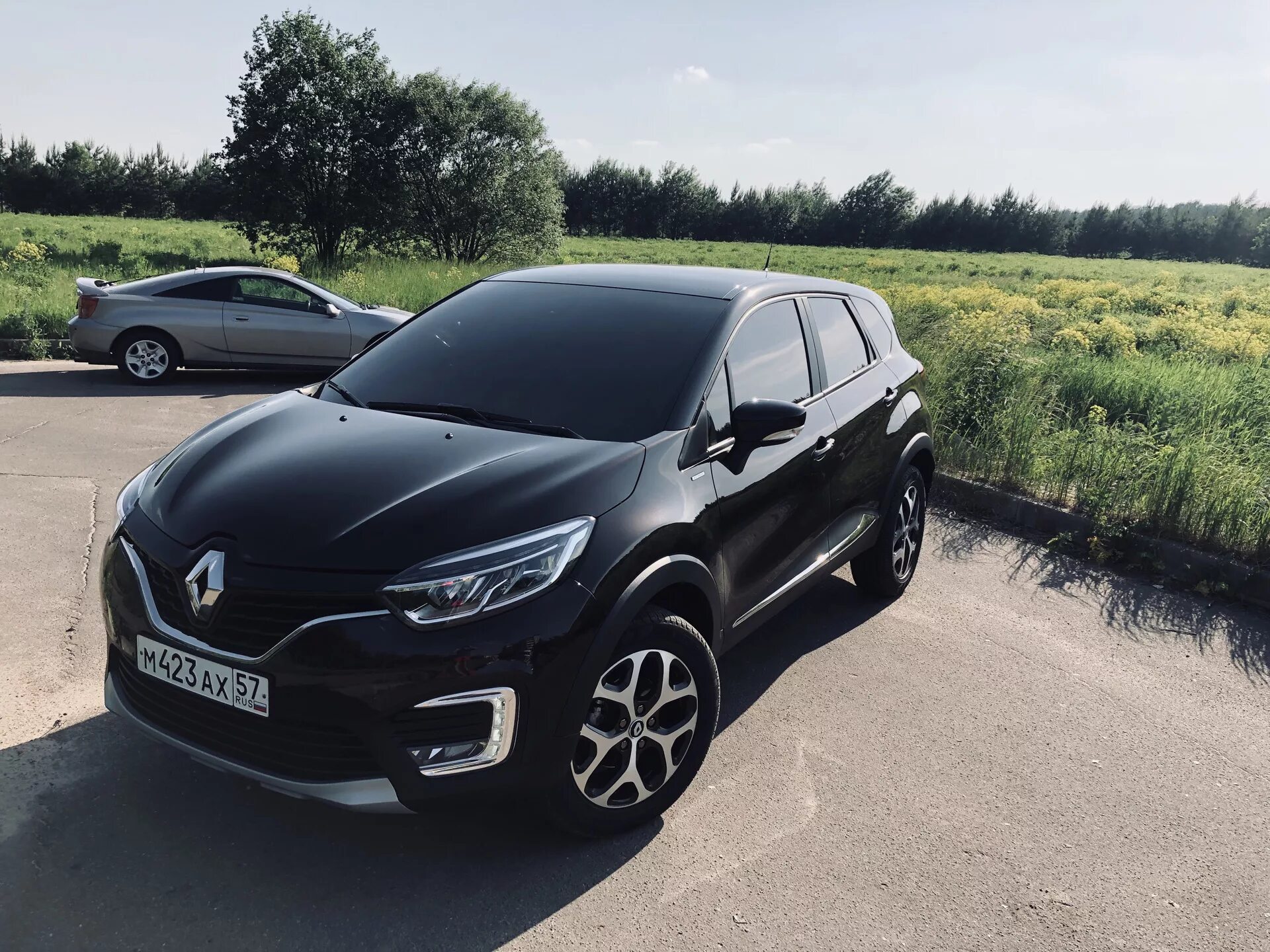 Рено каптур тюнинг фото Фото весна 2019 ⚫ - Renault Kaptur (2016), 2 л, 2017 года фотография DRIVE2