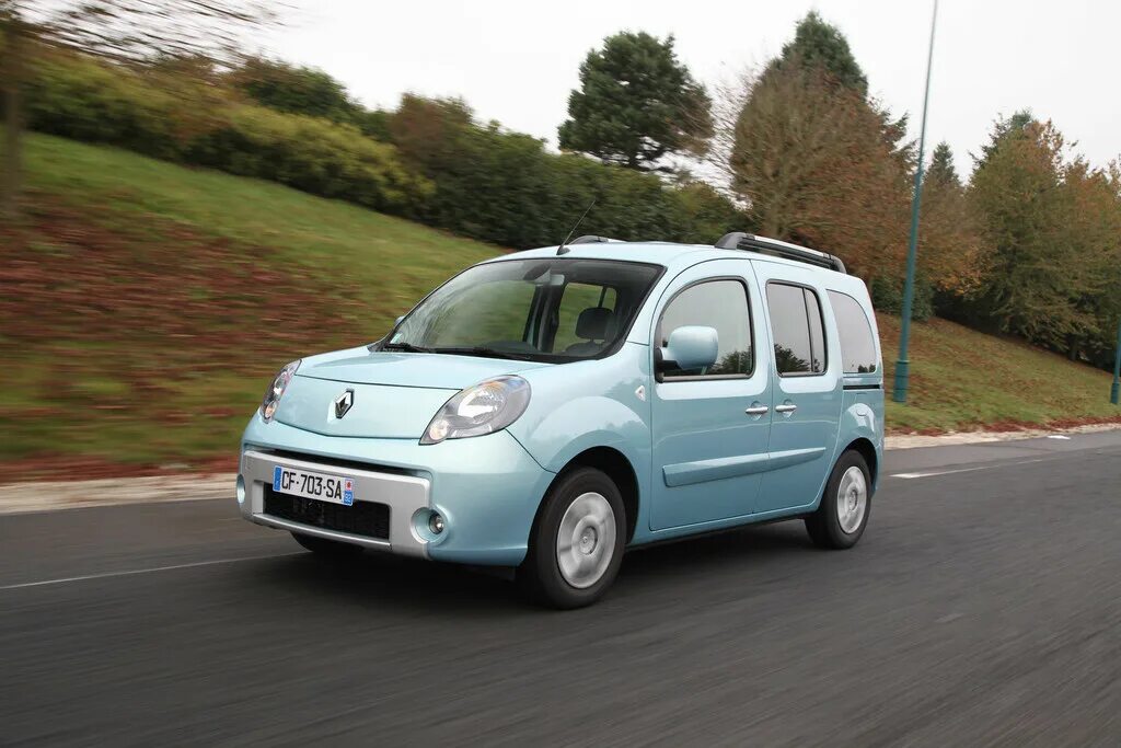 Рено кенго 2 фото Bien acheter un Renault Kangoo (2008