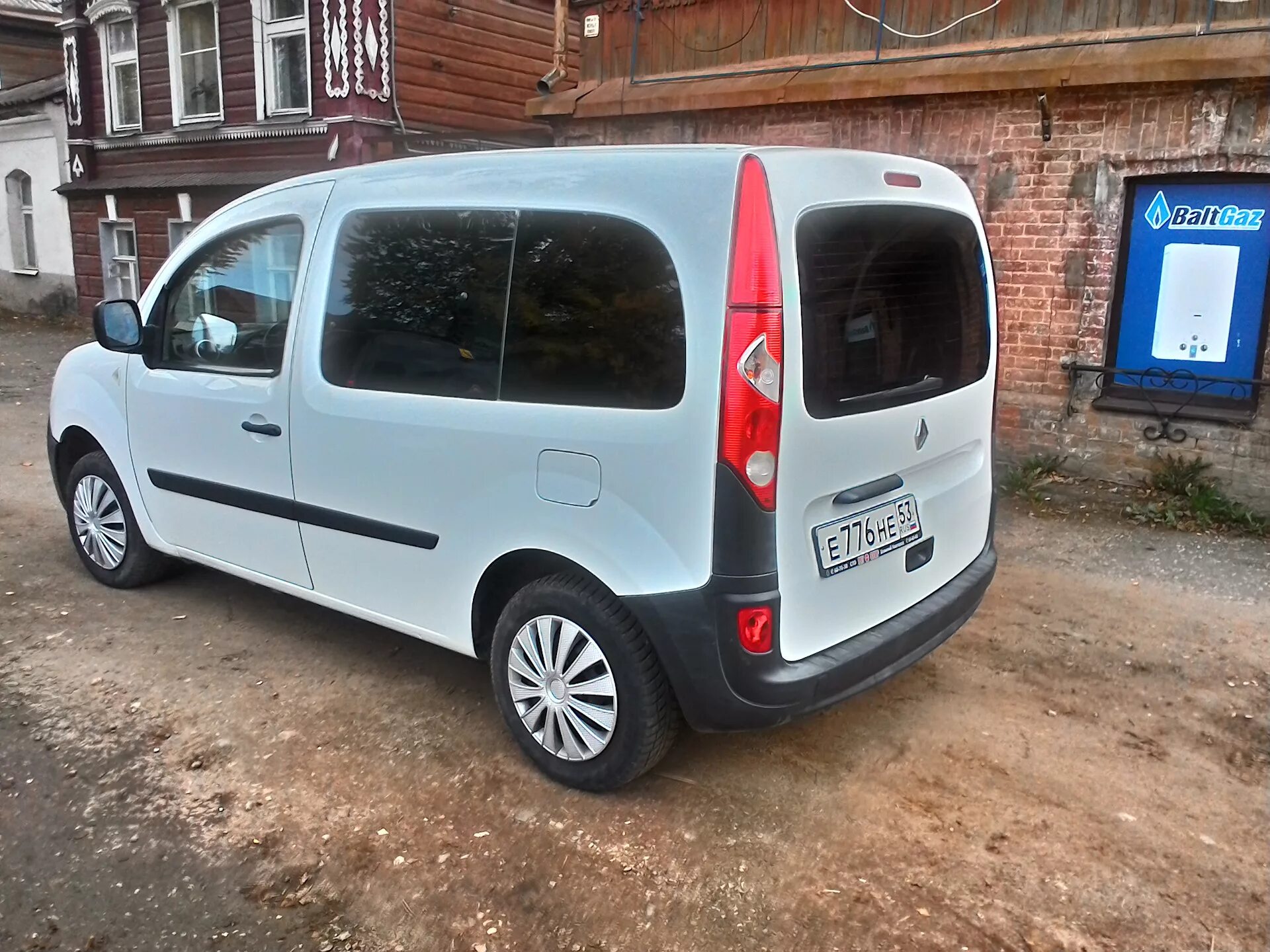 Рено кенго 2 фото тонировочка. - Renault Kangoo (2G), 1,6 л, 2012 года стайлинг DRIVE2