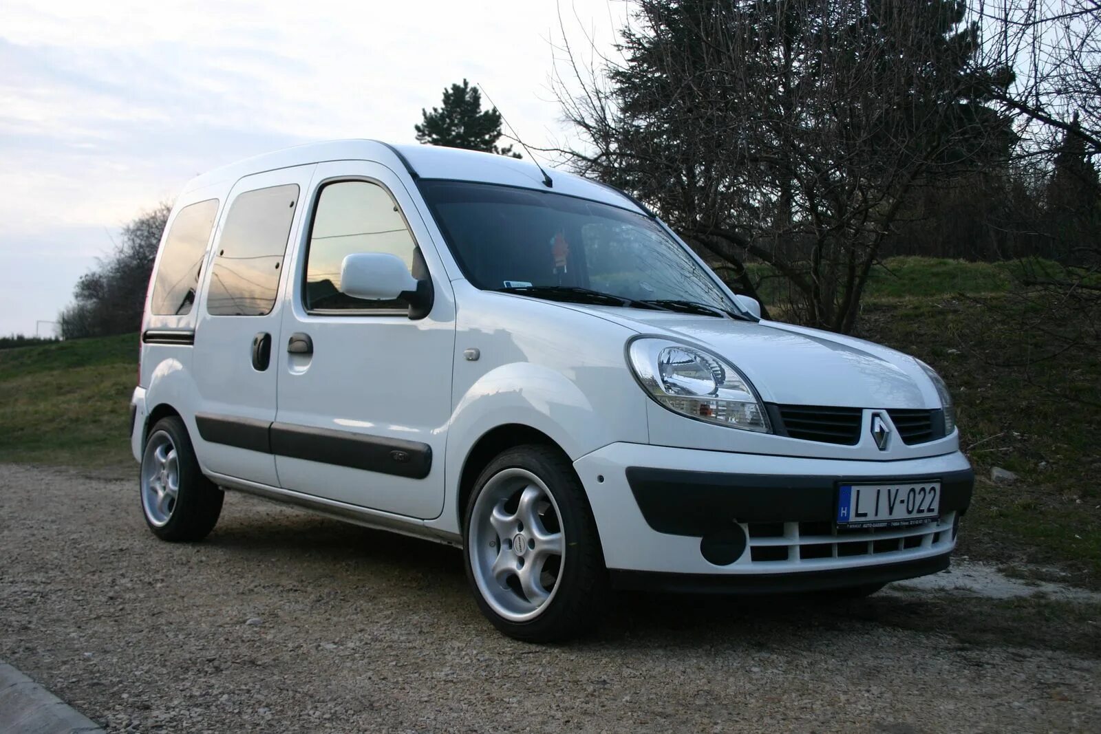 Рено кенго фото Renault Kangoo tuning (kango) - CARSTYLING.COM :: Magyar Autótuning Portál és We