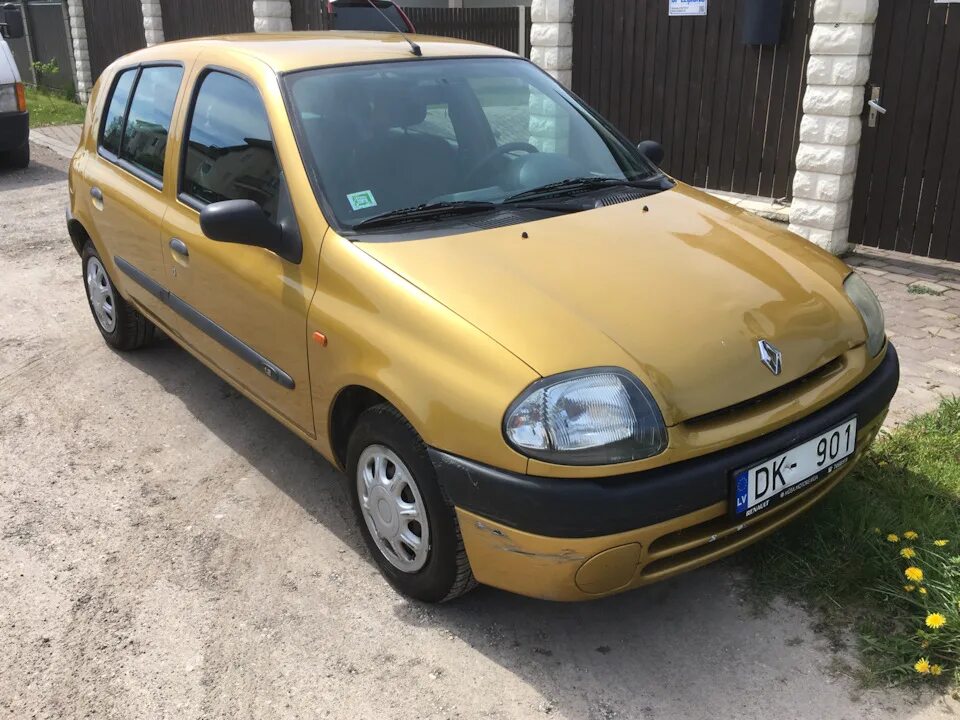 Рено клио 1 фото Без ключей не работает авариейка - Renault Clio II, 1,2 л, 1998 года наблюдение 