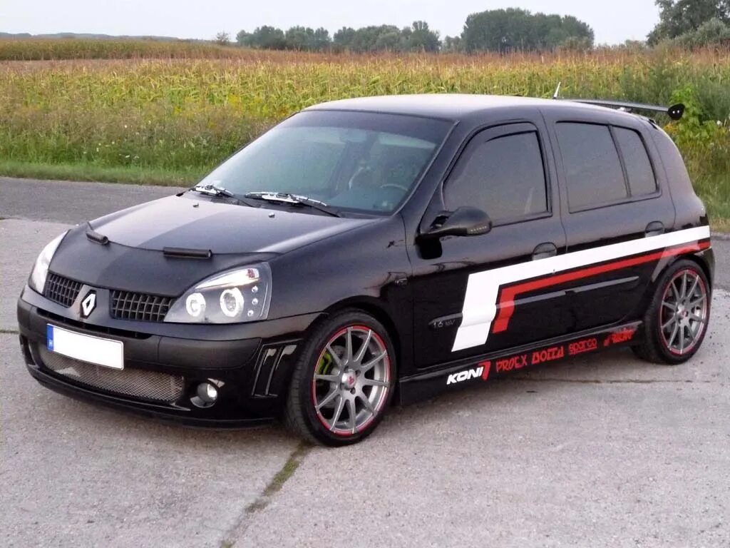 Рено клио 1 тюнинг Renault Clio II. 1.6 16V Sport tuning (Curka) - CARSTYLING.COM :: Magyar Autótun