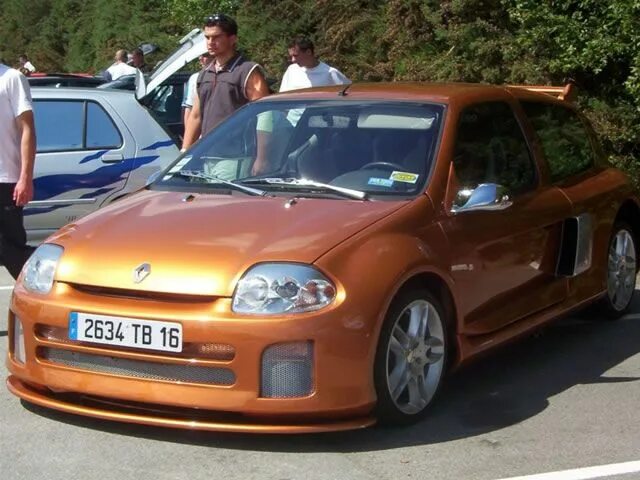 Renault Clio 172/182 Tuning Guide Fast Car