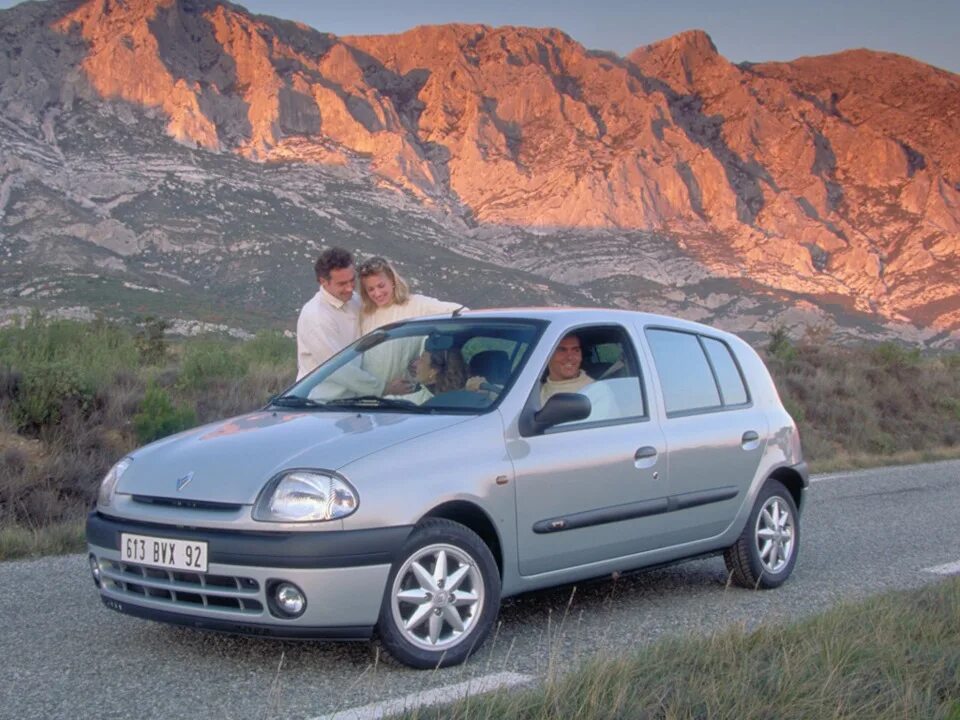 Рено клио 2 фото Renault Clio 1998 compilation, part 1. - Renault Clio II, 1,2 л, 2003 года фотог