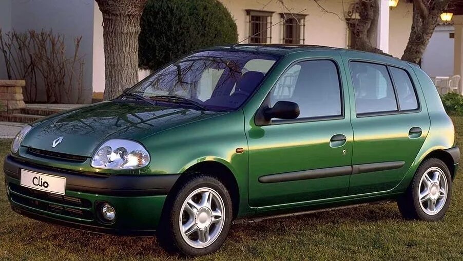 Рено клио 2 фото Renault Clio II 1.2 бензиновый 1998 II 1,2 Зелёный металик на DRIVE2