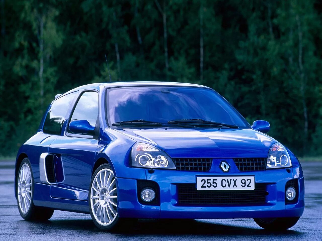 Рено клио вр6 тюнинг Renault Clio V6 -н.в., хэтчбек 3-дверный - технические характеристики, модельный