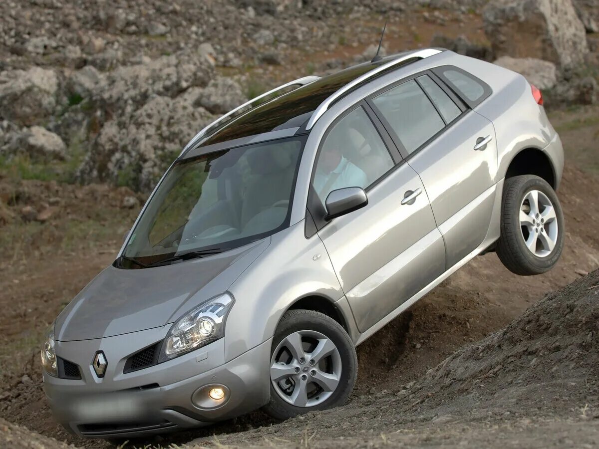 Рено колеос 2008 фото Купить б/у Renault Koleos I 2.5 CVT (171 л.с.) 4WD бензин вариатор в Москве: сер