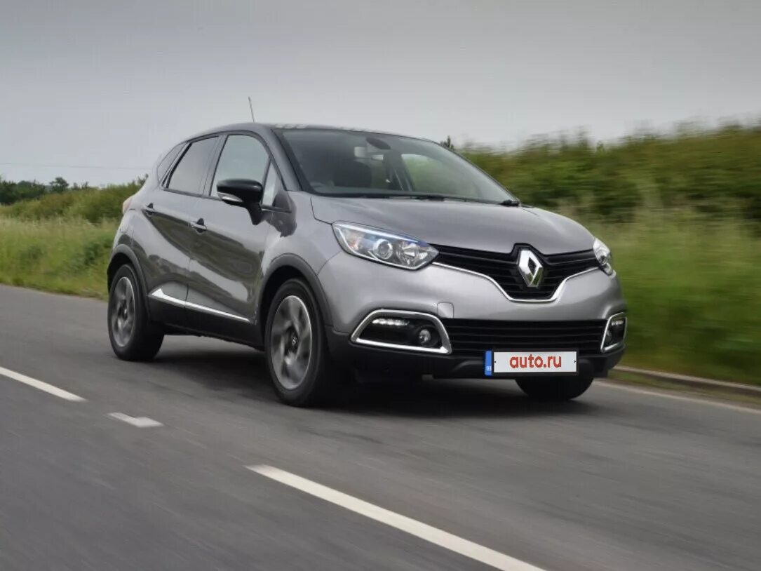 Рено коптер машина фото цена Купить б/у Renault Kaptur I 2.0 AT (143 л.с.) 4WD бензин автомат в Санкт-Петербу