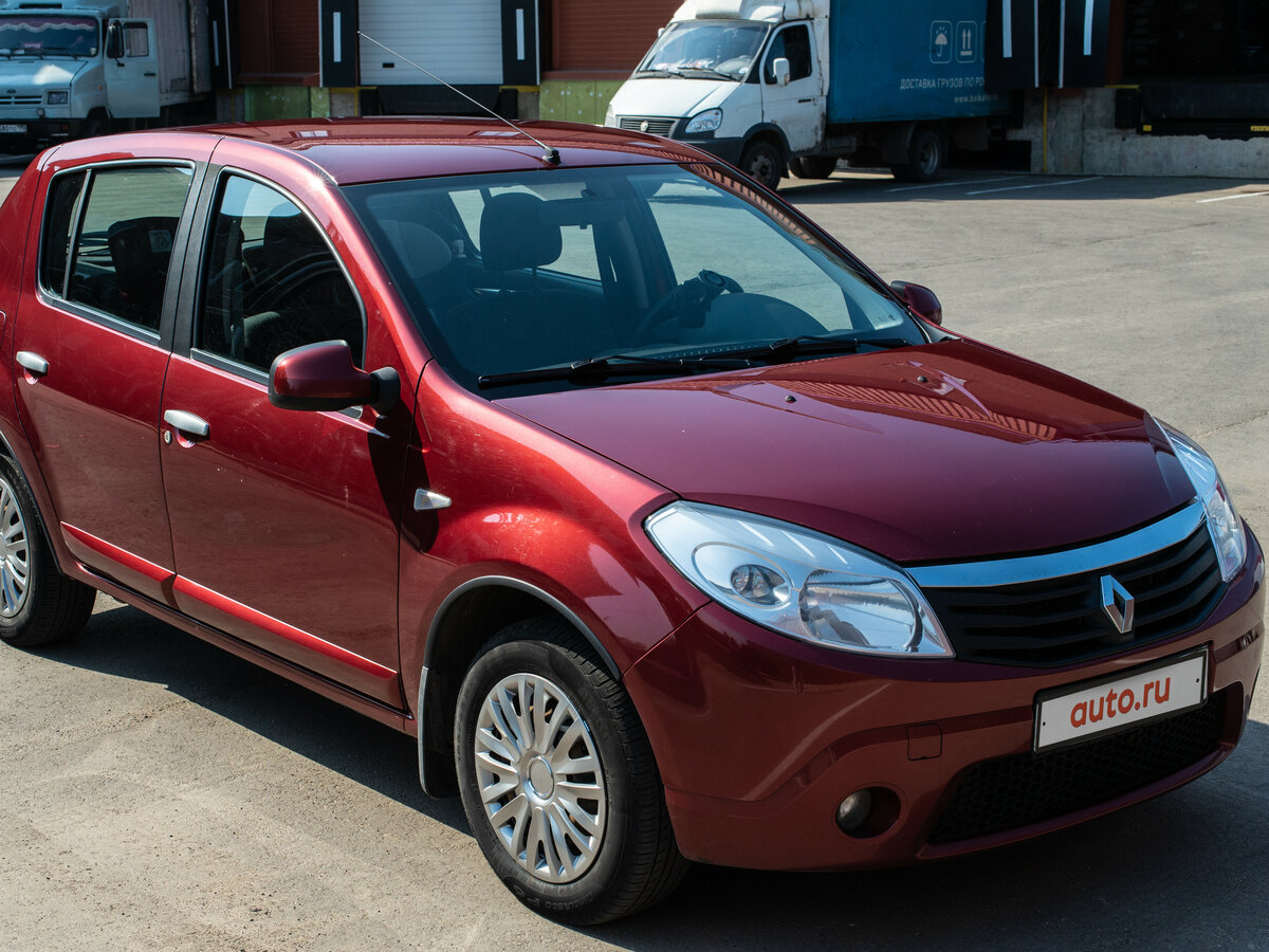 Рено красного цвета фото Купить б/у Renault Sandero I 1.6 MT (103 л.с.) бензин механика в Подольске: крас