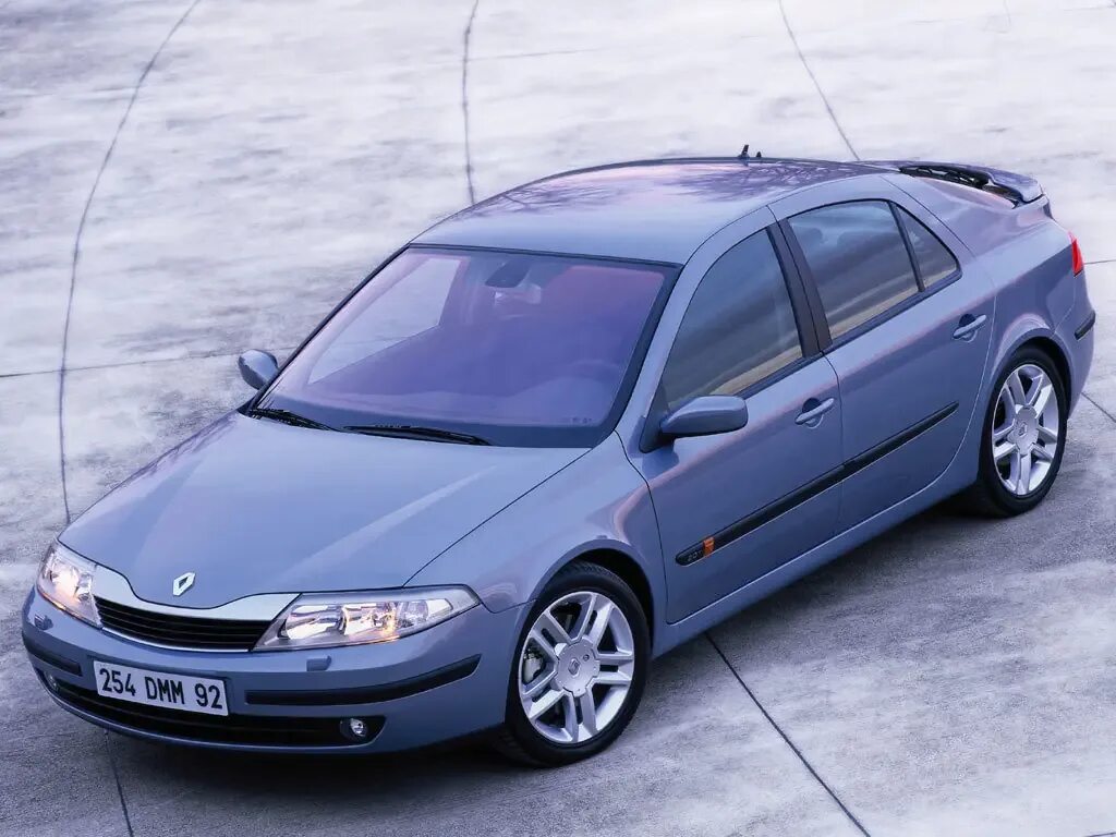 Рено лагуна 2 фото Renault Laguna 2001, 2002, 2003, 2004, 2005, лифтбек, 2 поколение, X74 техническ