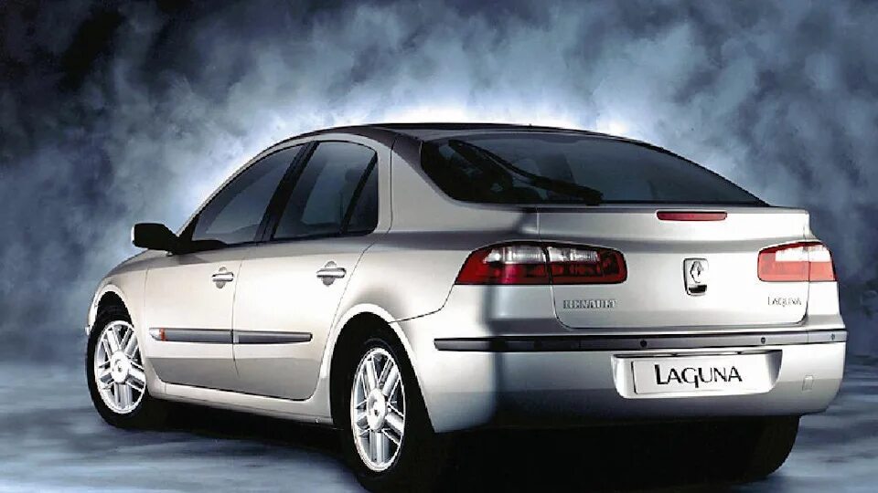 Рено лагуна 2 фото Renault Laguna II 1.6 бензиновый 2002 на DRIVE2