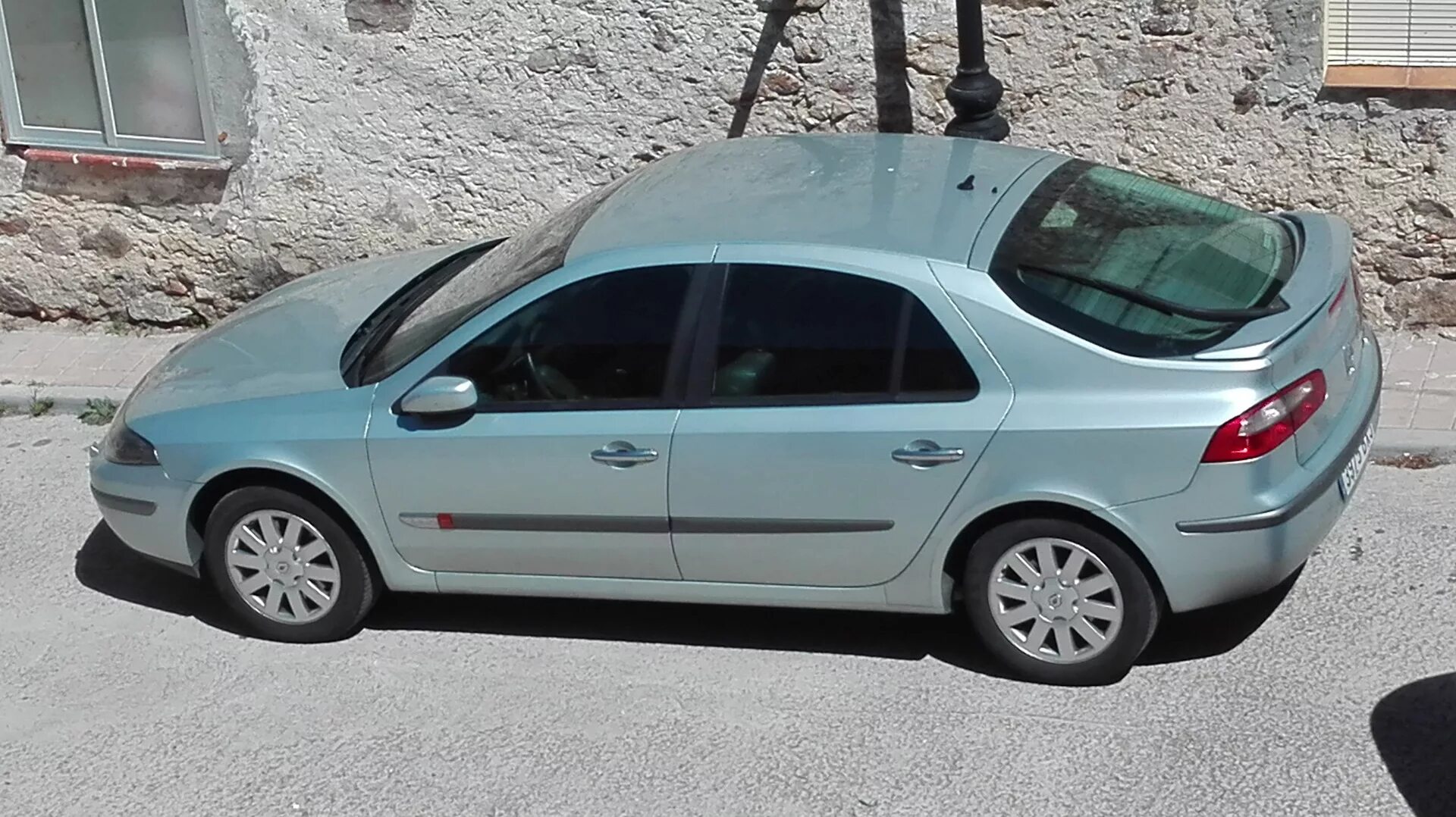 Рено лагуна 2 хэтчбек фото Первым делом - чистим клапан ЕГР! - Renault Laguna II, 2,2 л, 2002 года своими р