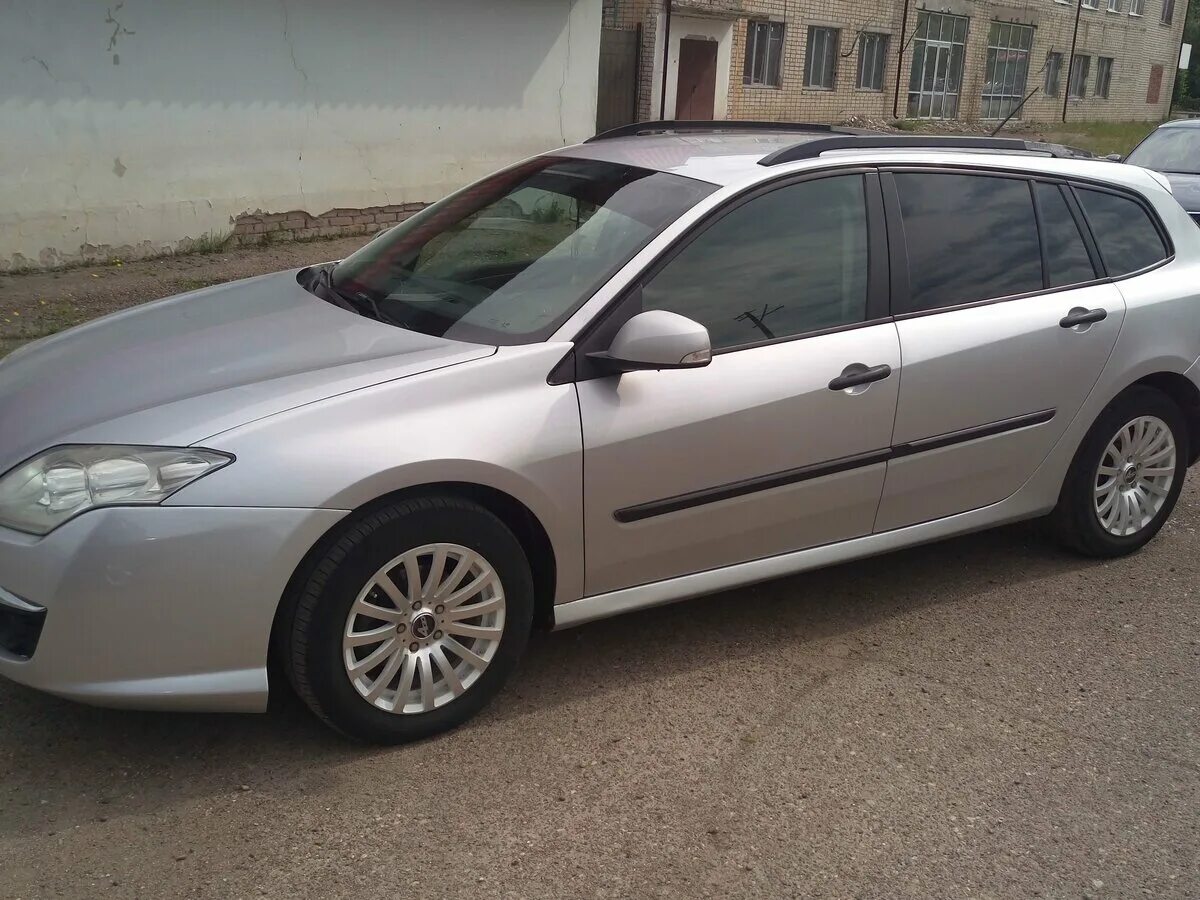 Рено лагуна 3 универсал фото Купить б/у Renault Laguna III 1.5d MT (110 л.с.) дизель механика в Казани: сереб