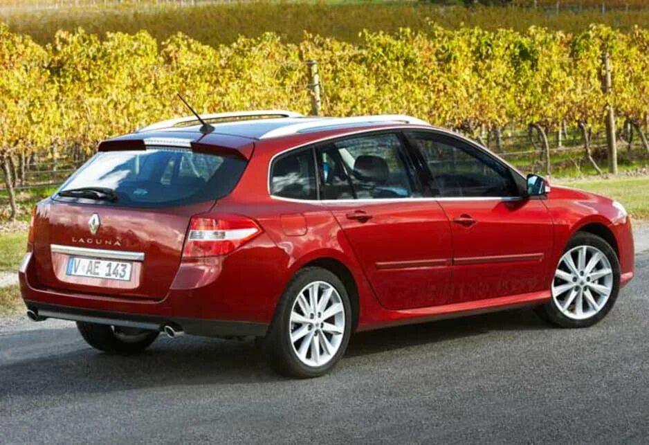 Рено лагуна 3 универсал фото Renault Laguna 2009 Review CarsGuide