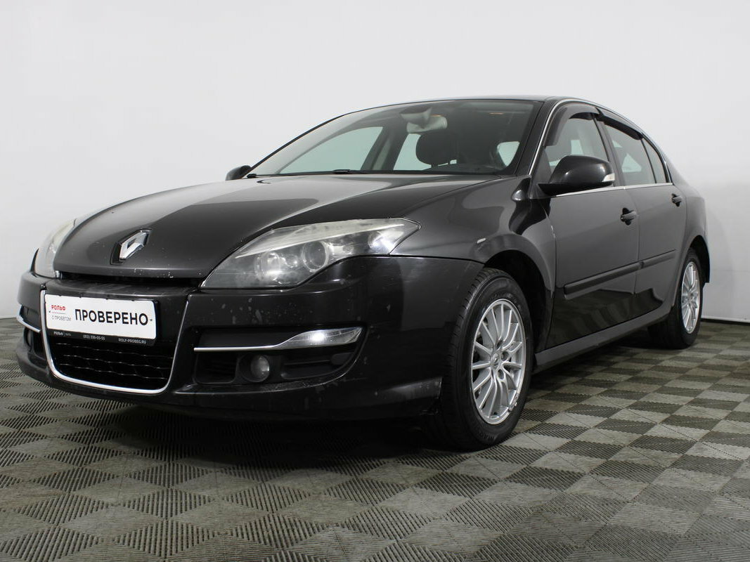 Купить б/у Renault Laguna III 2.0 MT (140 л.с.) бензин механика в Санкт-Петербур