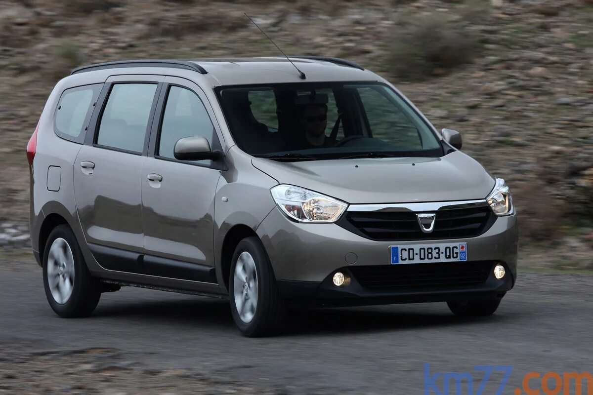 Рено лодги фото Fotos Exteriores - Dacia Lodgy 2012 - km77.com