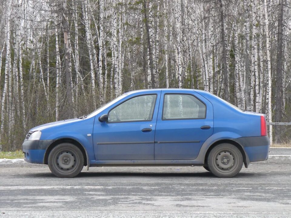 Рено логан 12 года фото Logan с "Копейкой" братья навек :) - Renault Logan (1G), 1,6 л, 2007 года фотогр